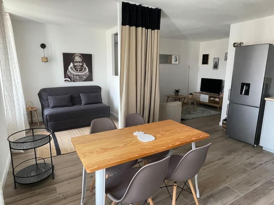 Tres Bel Appartement, Port Sanary, Экстерьер фото