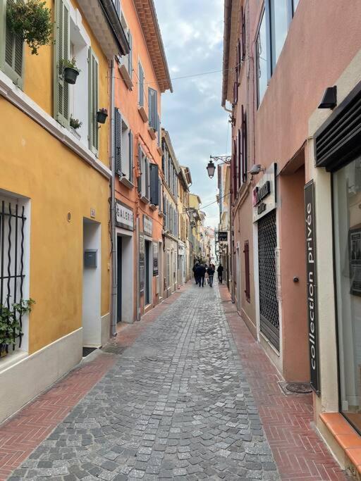 Tres Bel Appartement, Port Sanary, Экстерьер фото